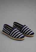 Alpargatas vascas de yute en color negro con rayas