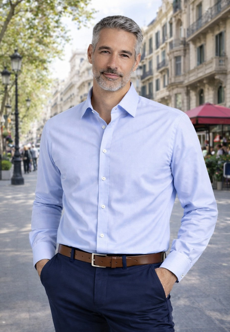 Camisa de vestir de sastrería hecha a mano, fil a fil, color celeste