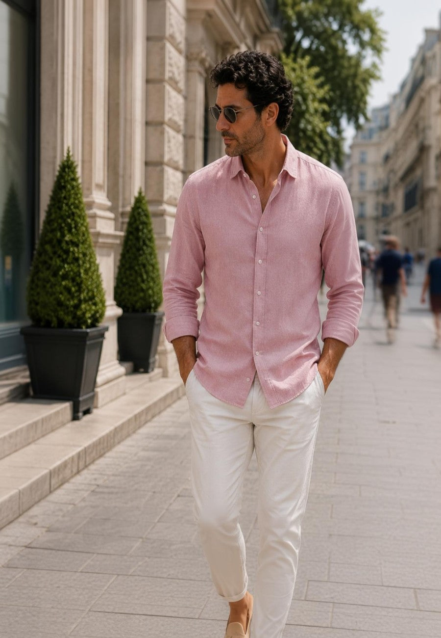 Camisa de lino de sastrería, hecha a mano. Maquillaje, paseando en ciudad europea