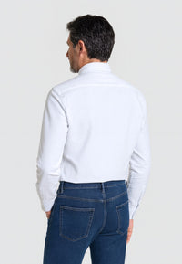 Camisa Oxford manga larga de hombre en color blanco