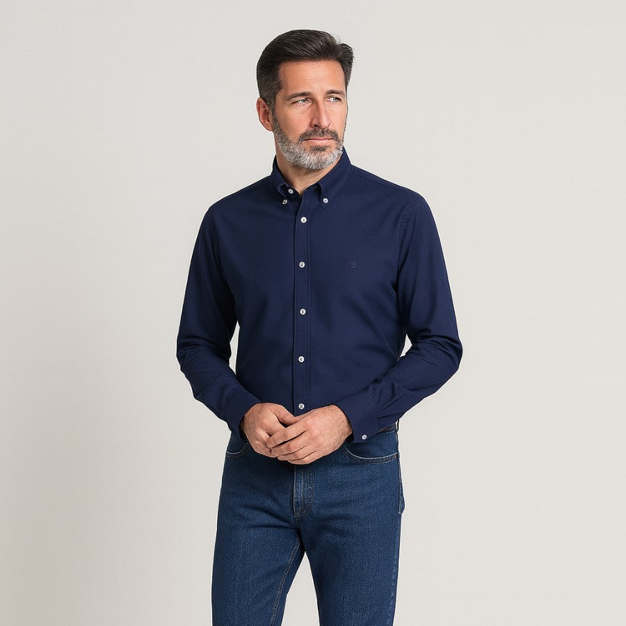 Camisa Oxford manga larga de hombre en color azul marino