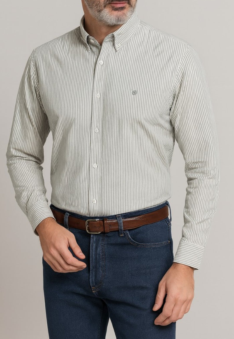 Camisa Oxford manga larga de hombre en color rayas verde