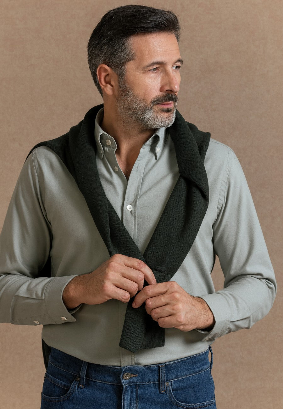 Camisa Oxford manga larga de hombre en color verde hoja