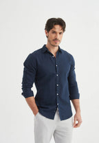 Camisa azul marino de Lino 100x100 para hombre
