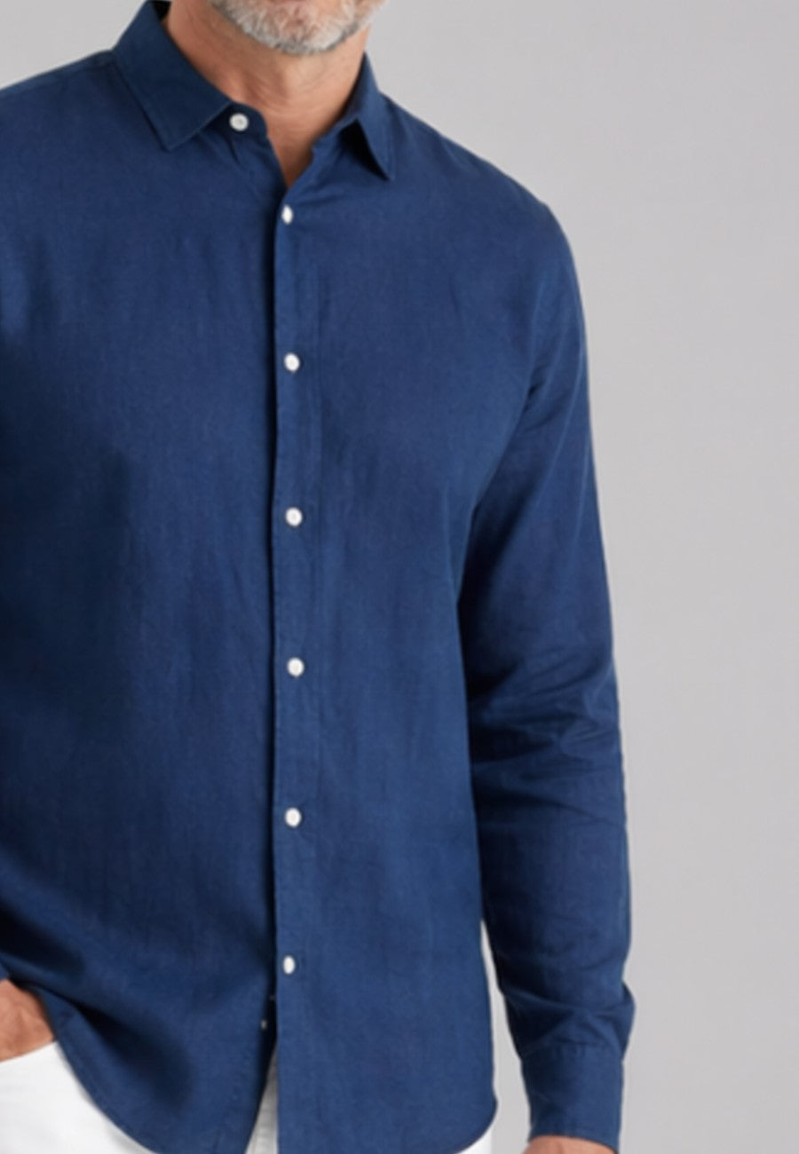 Camisa de corte recto de lino puro en color azul marino