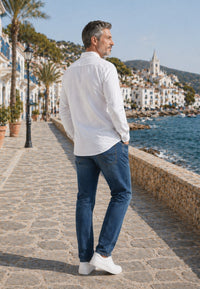 Camisa de corte recto de lino puro en color blanco