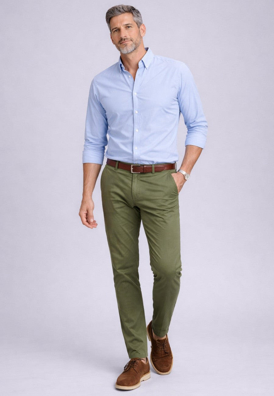 Camisa Oxford azul cielo semi entallada