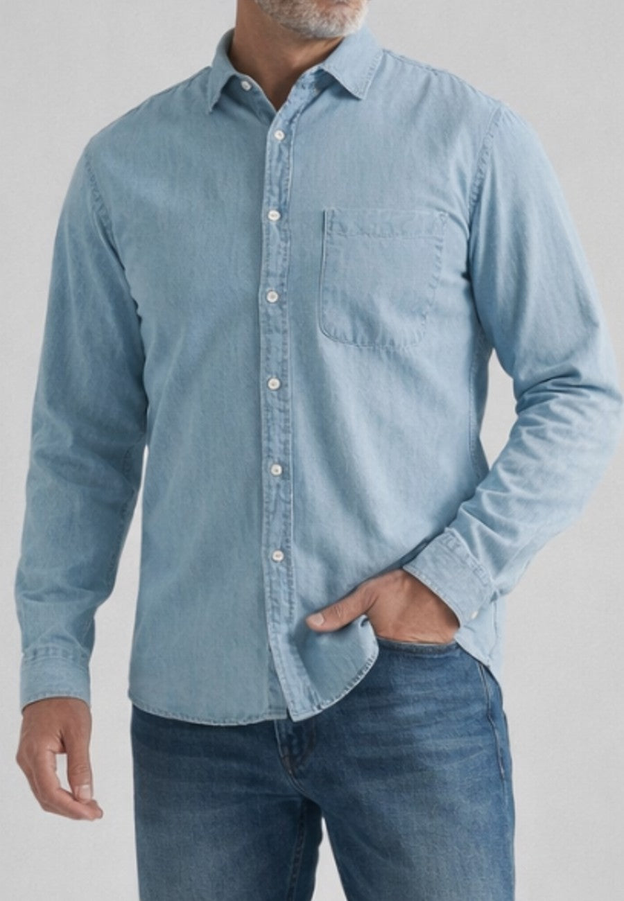 Camisa vaquera de corte recto color azul cielo