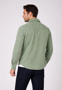 Camisa vaquera en corte recto de color verde hoja