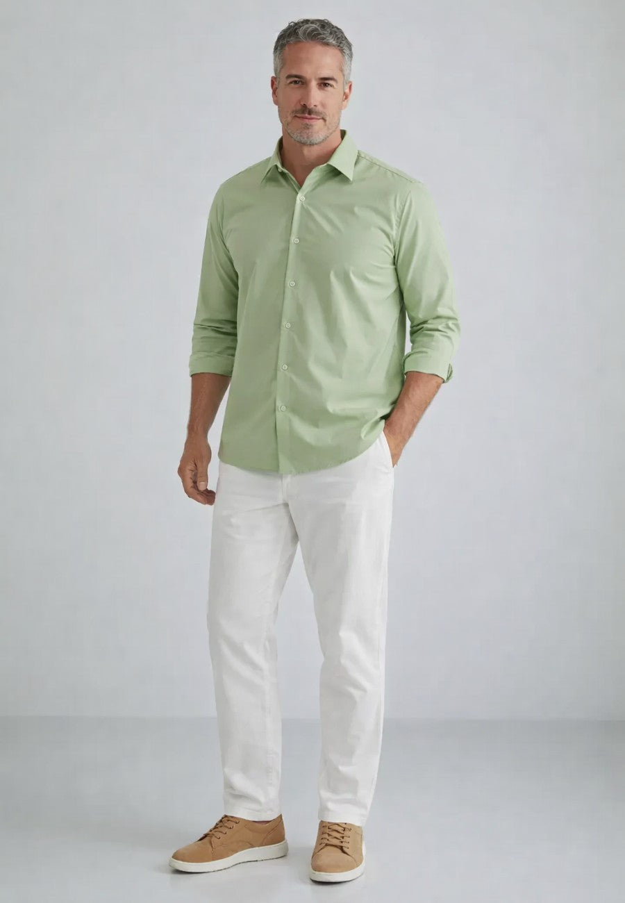 Camisa verde de corte confort y sin necesidad de planchar