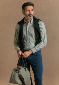 Camisa Oxford manga larga de hombre en color verde hoja