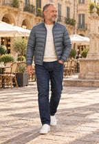 Chaqueta acolchada superligera de hombre en color gris oscuro