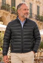 Chaqueta acolchada superligera de hombre en color negro