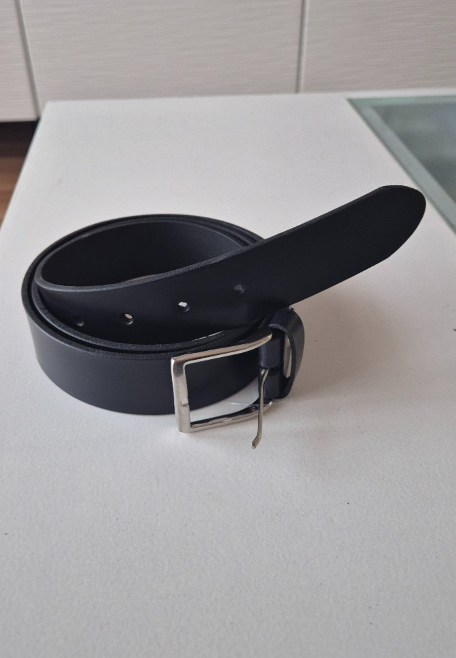 Cinturón de piel vacuno para hombre color Negro