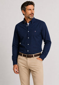 Cinturón de piel trenzado en color marrón para hombre
