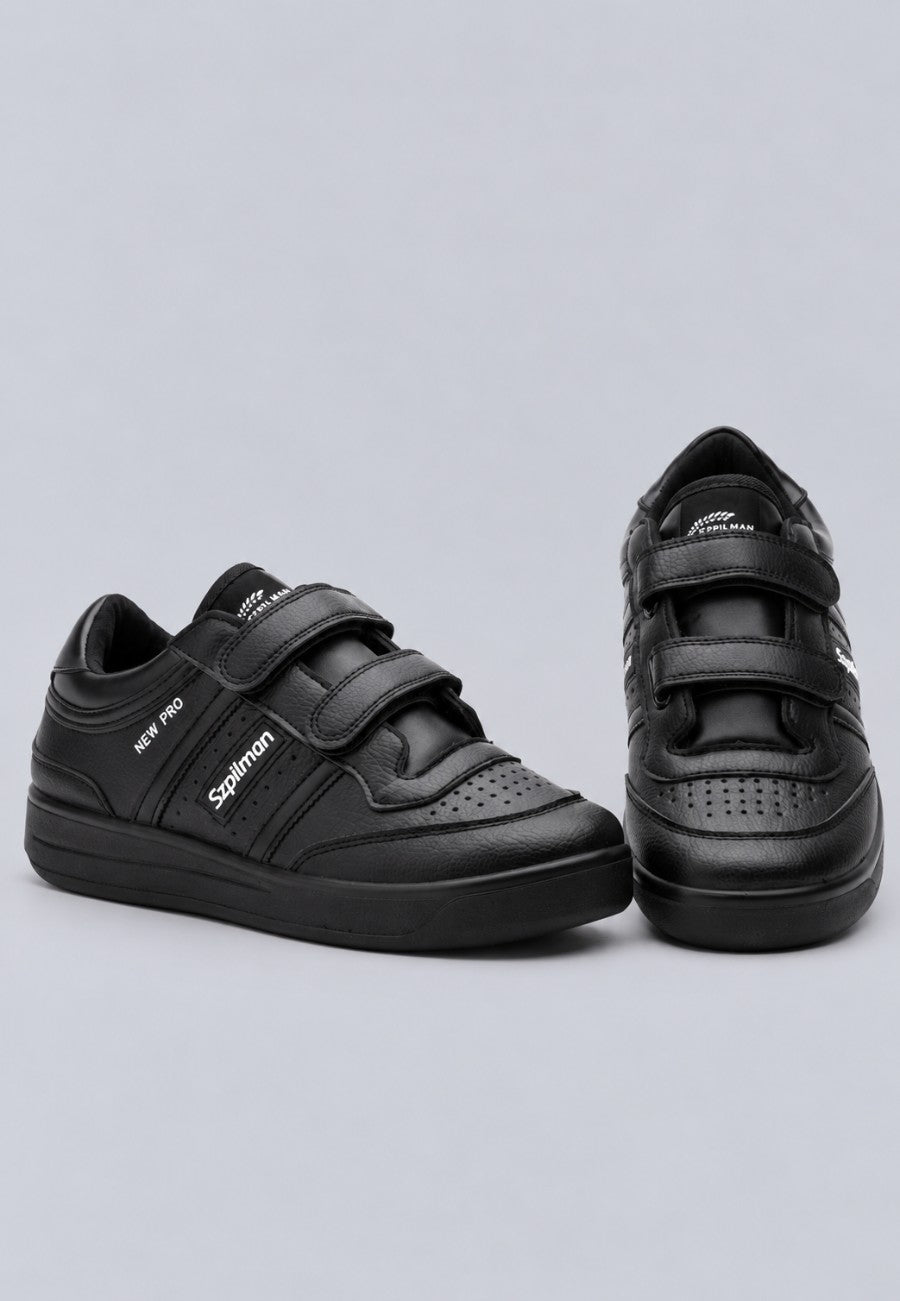 Zapatillas deportivas negras con tiras de velcro