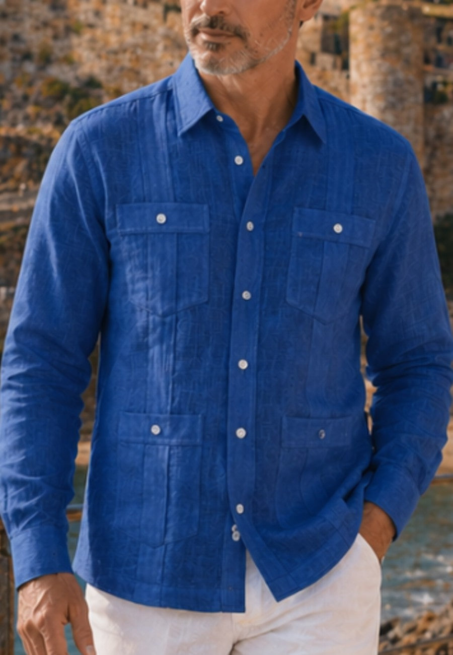 Camisa guayabera de sastrería en lino azul tinta- hasta la talla 4XL
