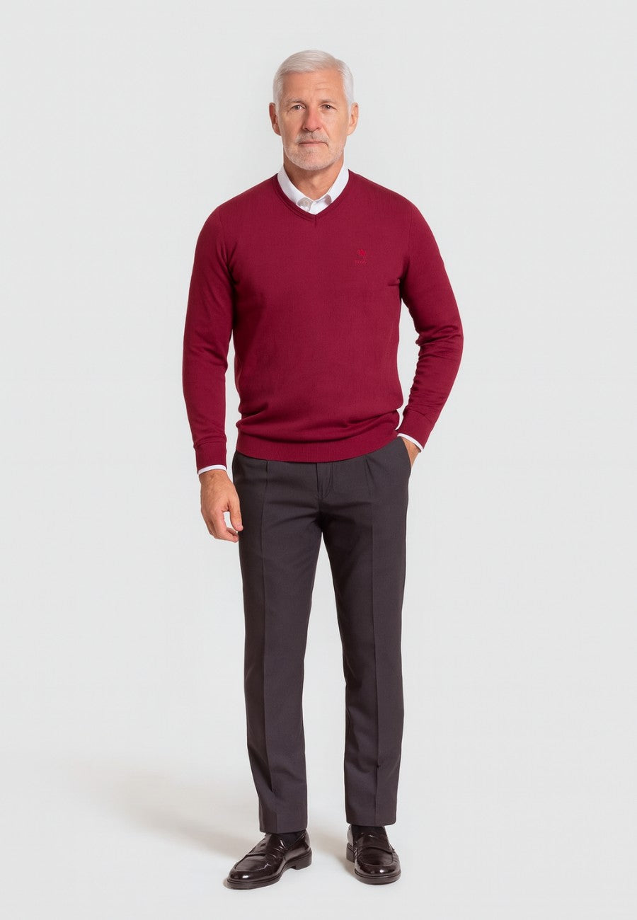 Jersey Básico cuello de pico en color granate