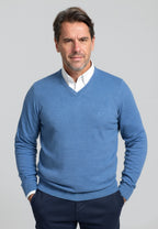 Jersey Básico cuello de pico en color azul índigo