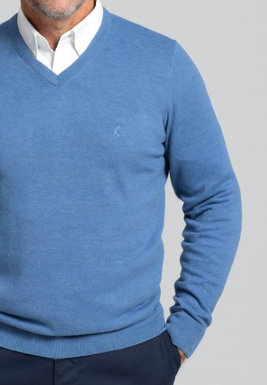 Jersey Básico cuello de pico en color azul índigo