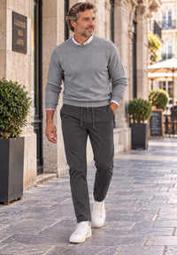 Pantalón jogger de invierno en loneta color gris oscuro