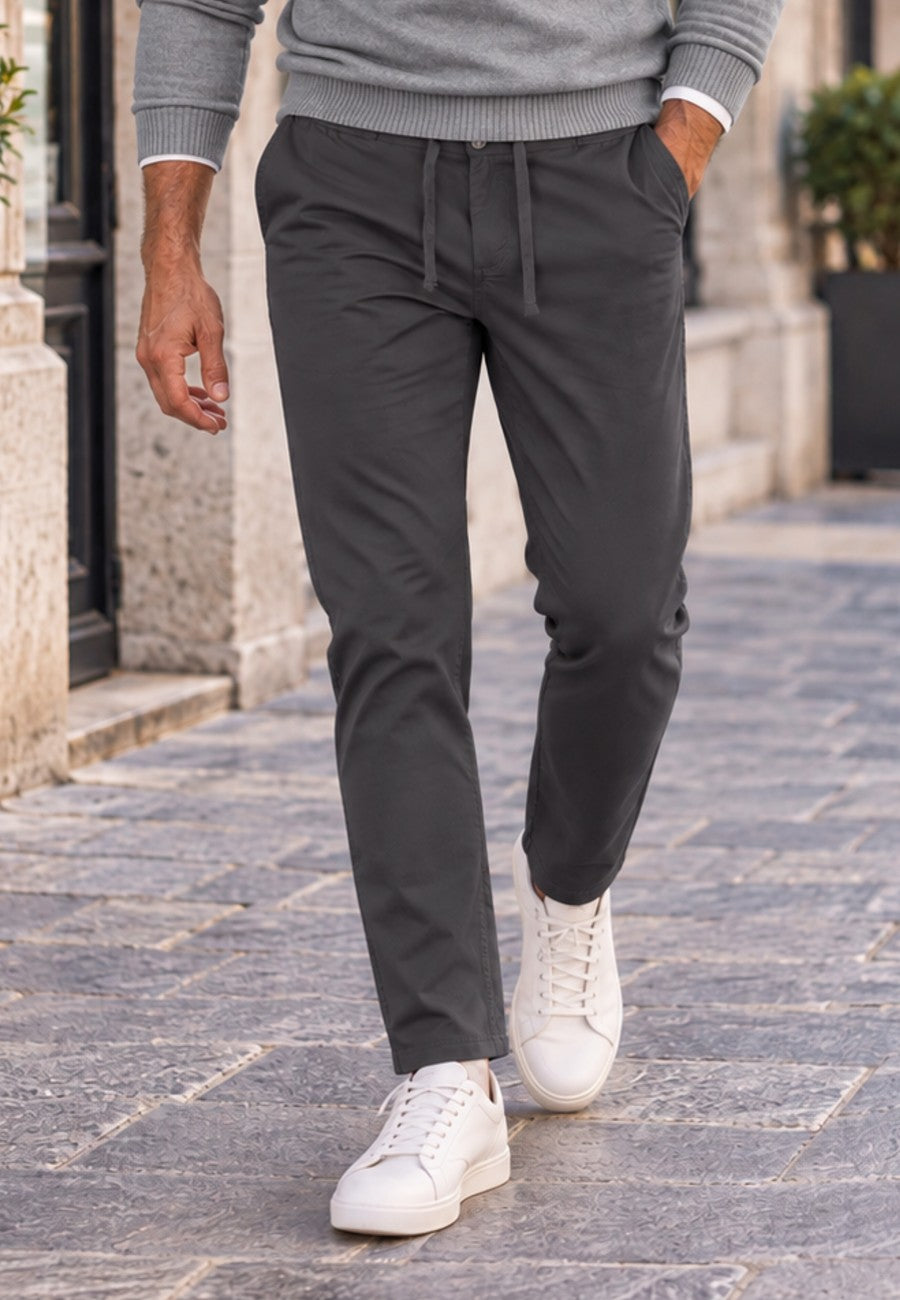 Pantalón jogger de invierno en loneta color gris oscuro