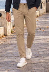 Pantalón jogger de invierno en loneta color tostado