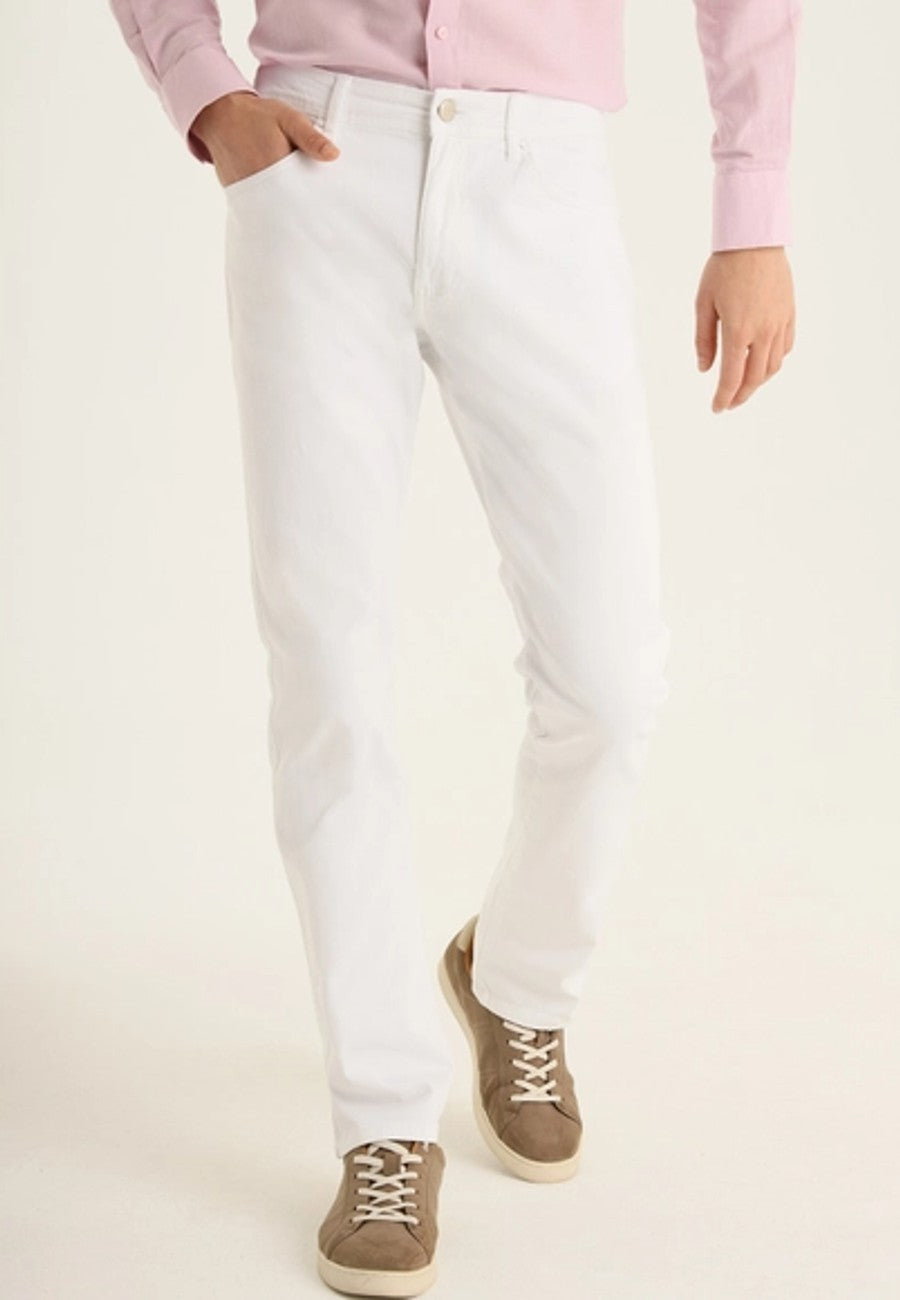 Pantalón LOIS tipo Jeans Regular de hombre - Blanco