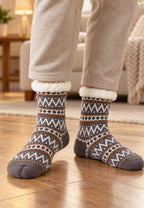 Pack regalo de 2 pares de calcetines de estar por casa en caja de regalo. Gris y azul