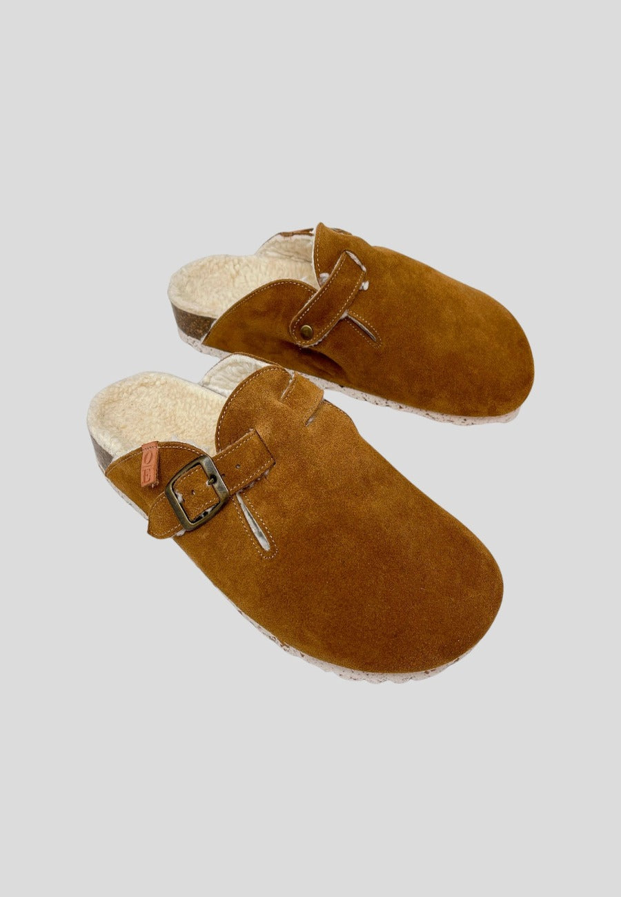 Zapatillas de estar por casa de Piel marrón claro en testimu.com de T'estimu Moda