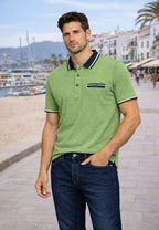 Polo piqué de hombre regular en color verde pasto