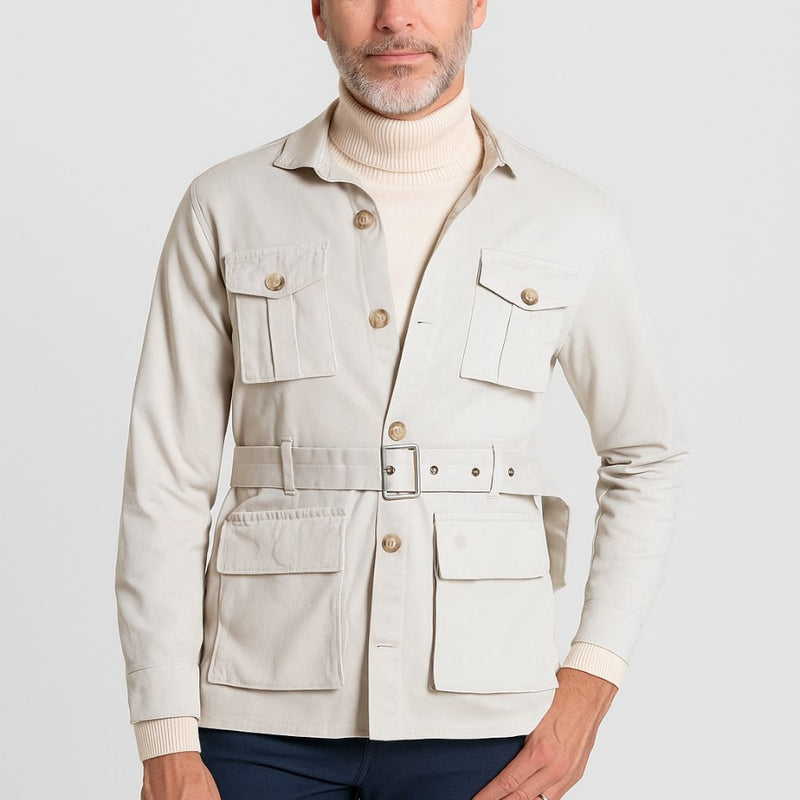 Sahariana con cinturón de hombre color hueso