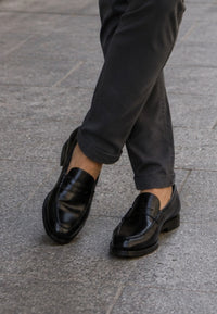 Zapatos Castellanos de piel negros para hombre