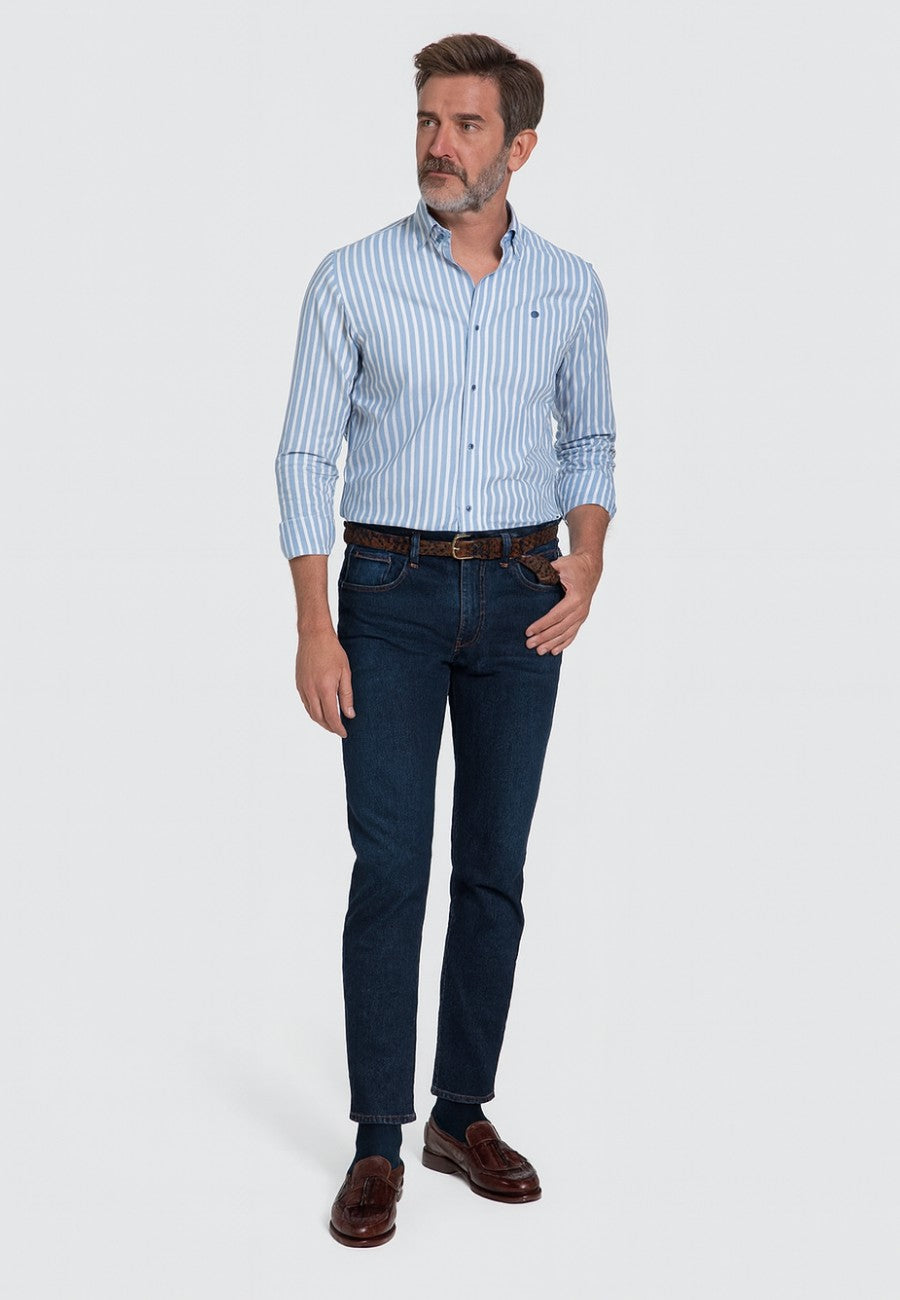 Camisa casual de hombre en rayas celeste