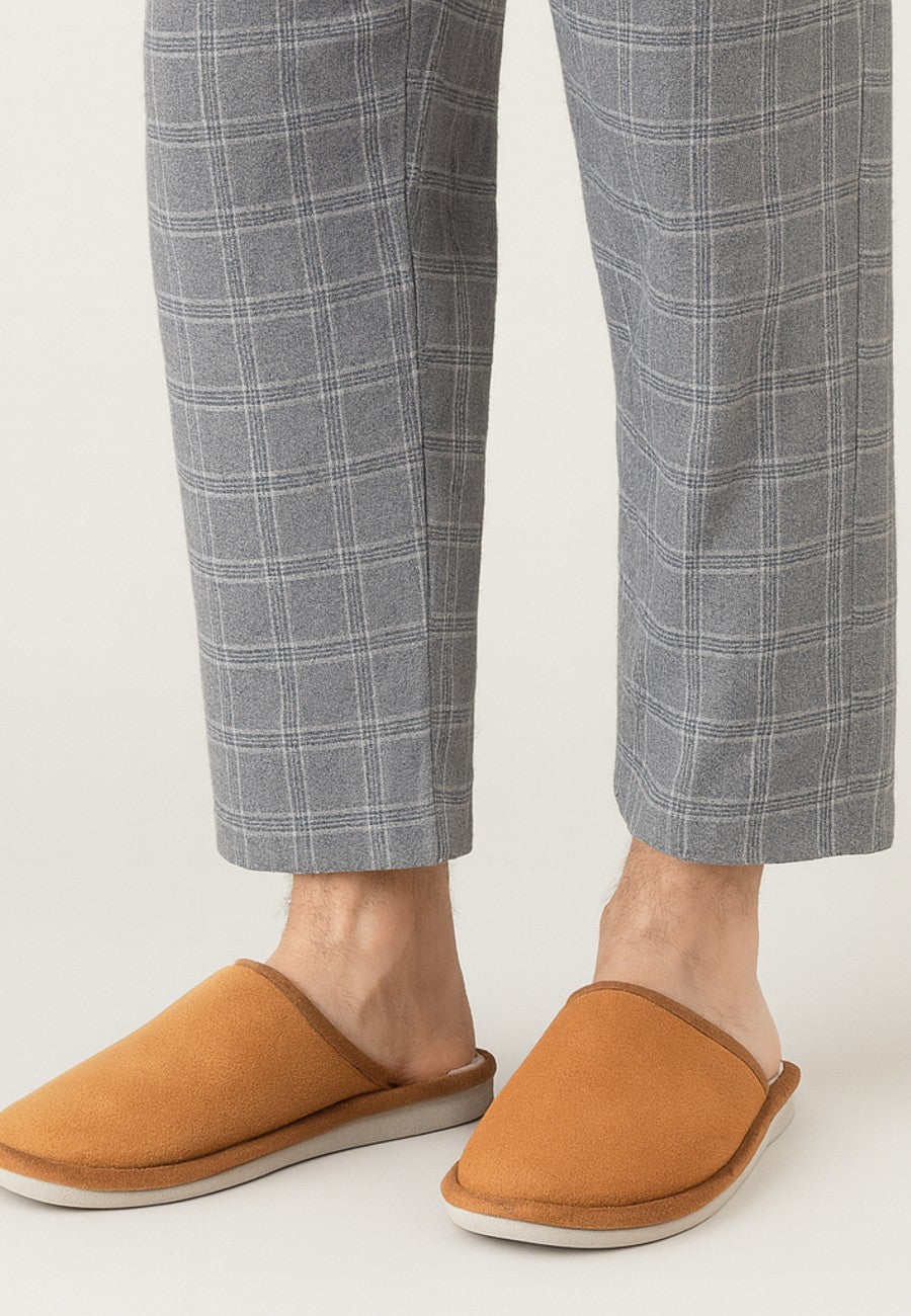 Zapatillas de estar por casa para hombre color camel JH