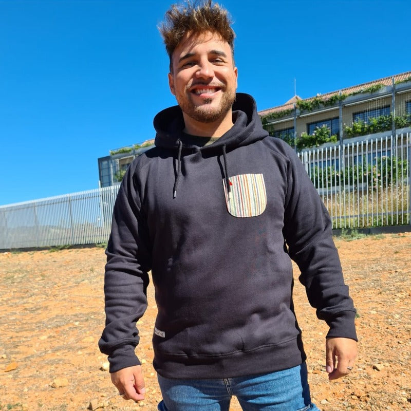 Sudadera con capucha Preto en testimu.com de T'estimu Moda