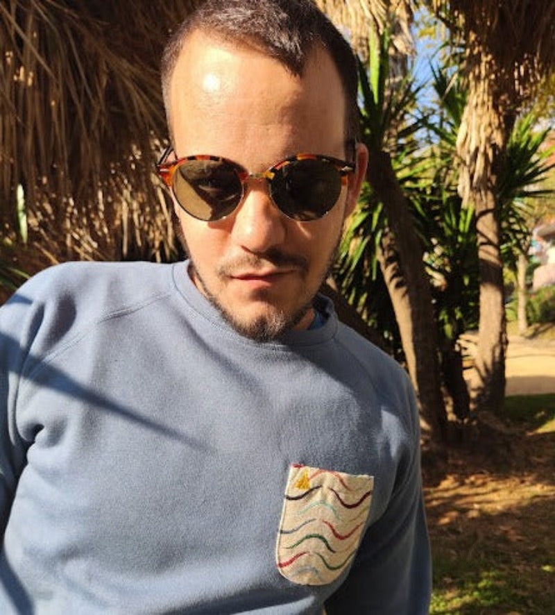Sudadera con bolsillo azul cádiz en testimu.com de T'estimu Moda