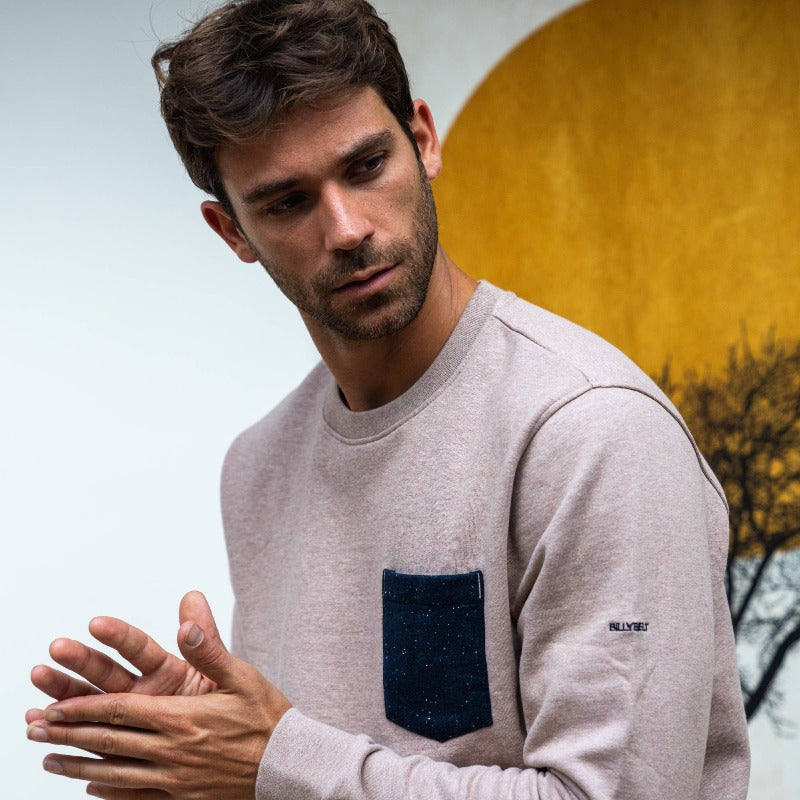 Sudadera gris con bolsillo de algodón orgánico en testimu.com de T'estimu Moda